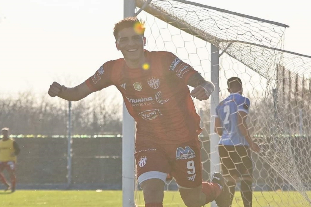 Krüger y el gol, una linda costumbre. Ph: Prensa CFC.