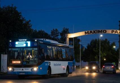 Las l&iacute;neas 51 y 88 reducen sus servicios nocturnos