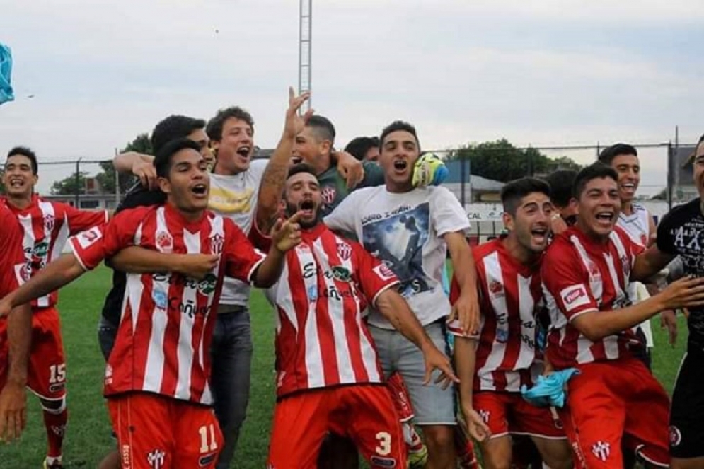 Benaducci y Sánchez anotaron en el 2-0 ante Sportivo Barracas.