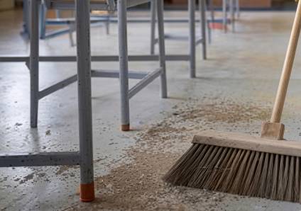 Acto p&uacute;blico en Ca&ntilde;uelas: se cubrir&aacute;n 17 cargos auxiliares en escuelas del distrito