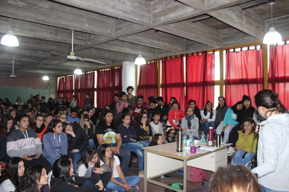 El encuentro fue seguido por un buen número de alumnos. 