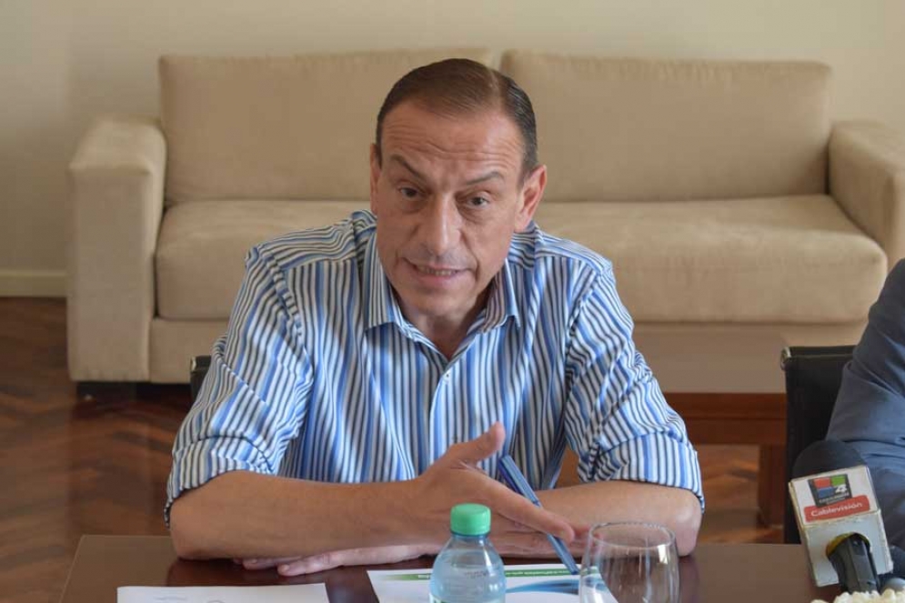 El intendente encabezó una rueda de prensa