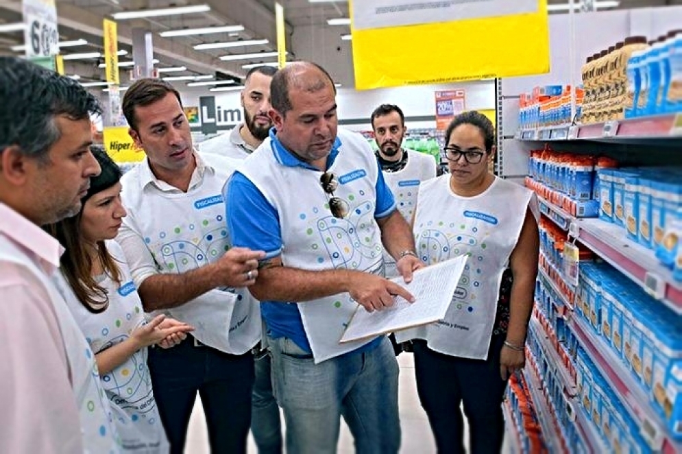 Fiscalizadores de la Municipalidad de Cañuelas recorrerán las góndolas para reportar incumplimientos.