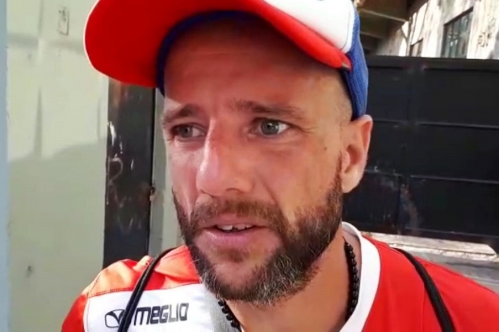 Iván Fassione recuperó la titularidad.