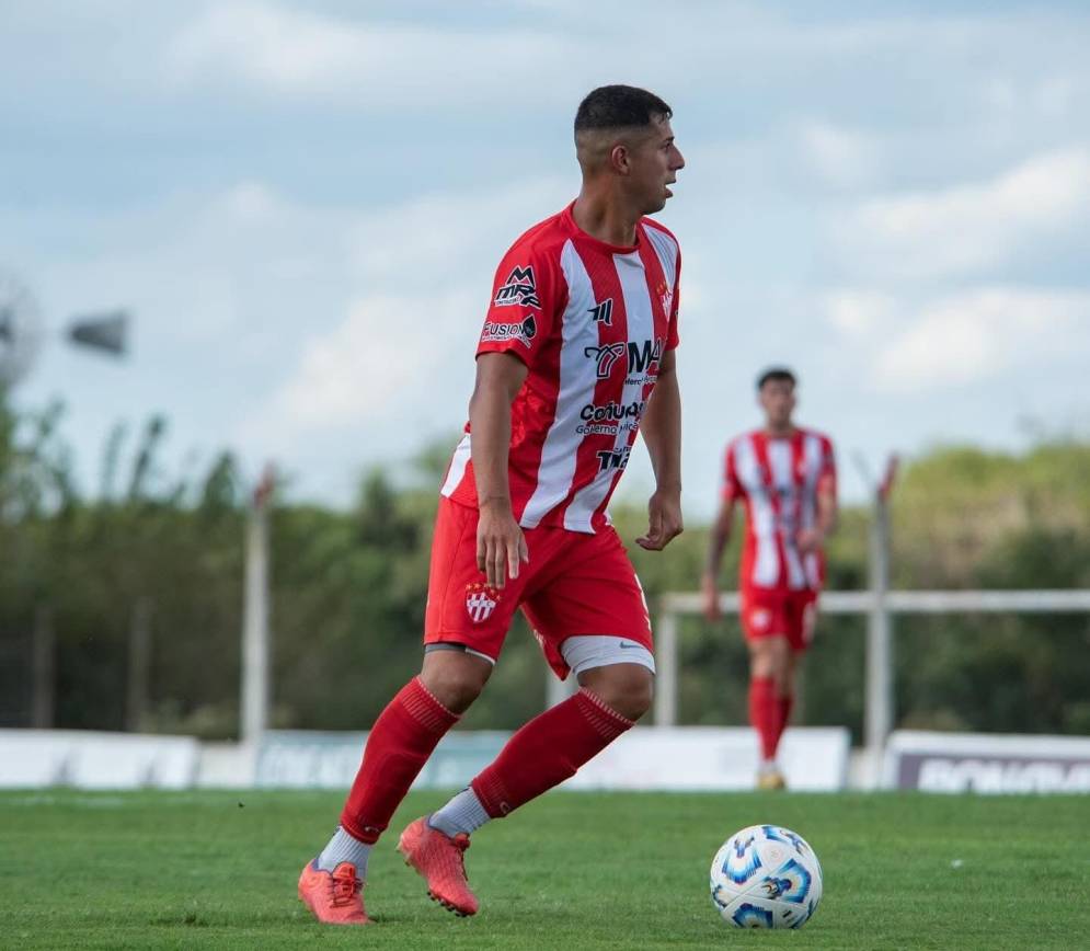 Ybarra volvió a tener minutos.