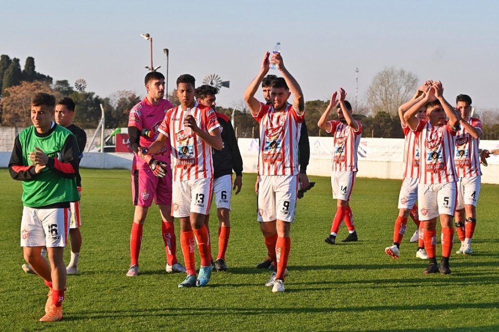 El &quot;Tambero&quot; quedó como escolta del torneo.