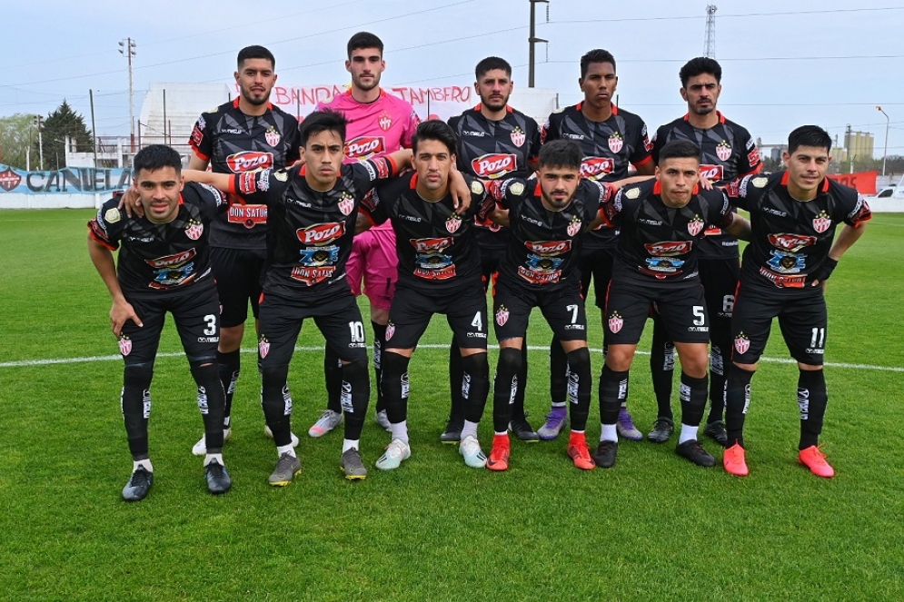 El sábado a las 12:10, enfrenta al otro puntero: Flandria.(FOTO: Jonathan Argañaraz)