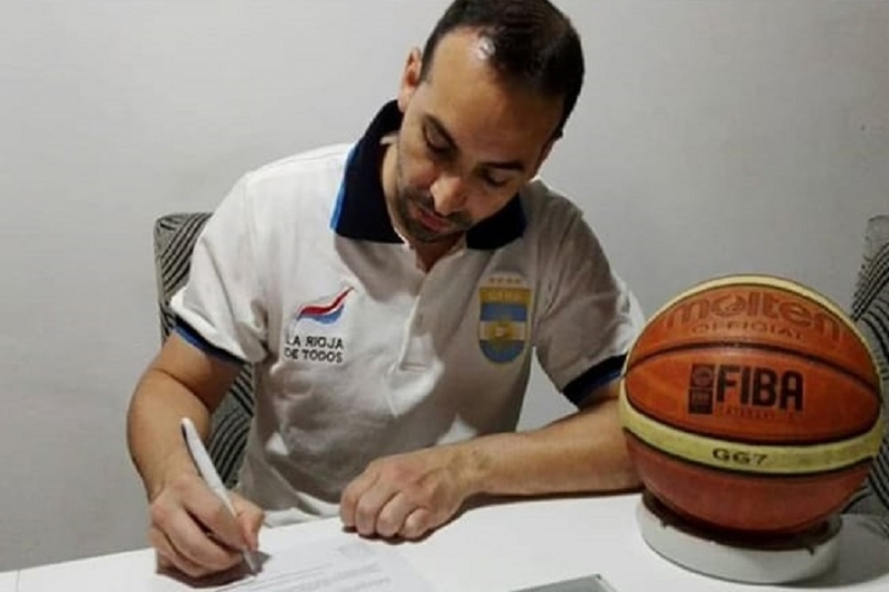 El DT dirigirá en un renovado &quot;Gigante de la Avenida&quot;.