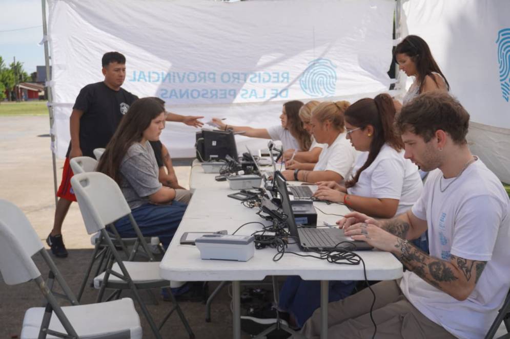 Postal del playón de San Esteban.