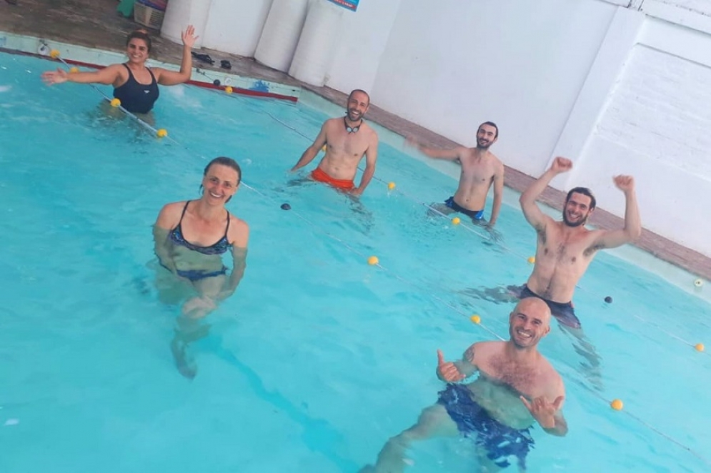 Los profes, con alegría por estar a horas de la reinauguración de la temporada.