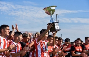 En las prácticas de Perelman “se hacen cosas que difícilmente se vean en el fútbol argentino”