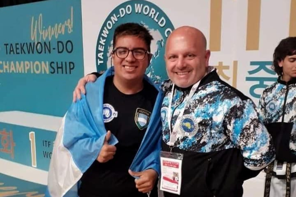 Darío es de los máximos representantes del país, en el Taekwondo adaptado.