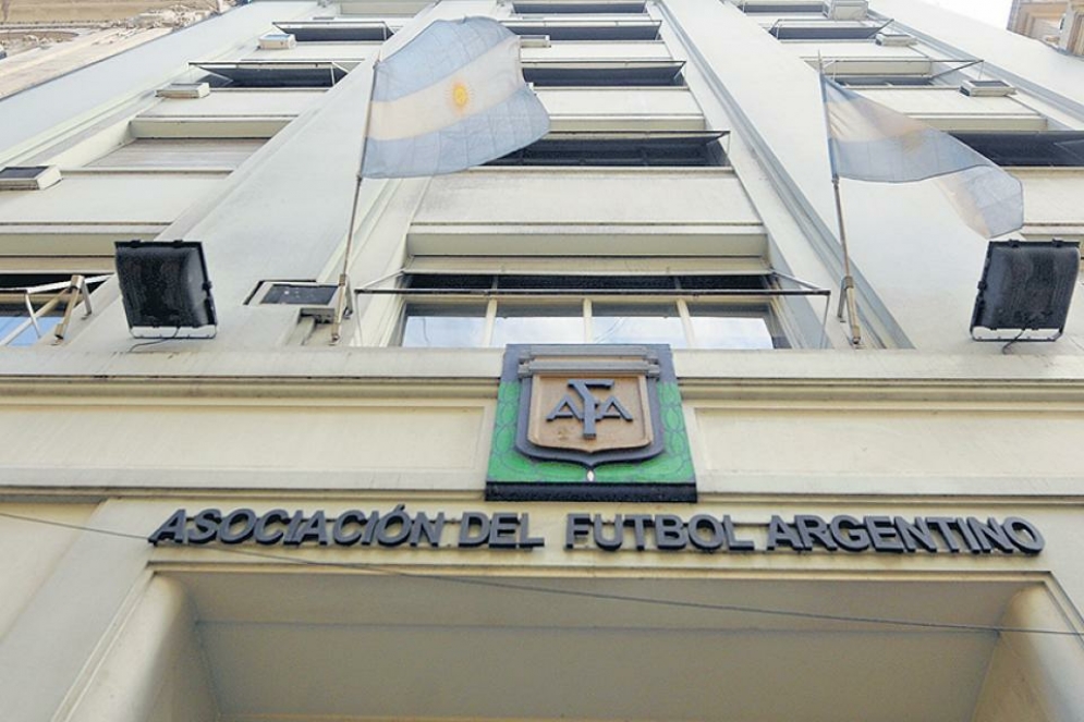 Lo oficializó la AFA con un comunicado.