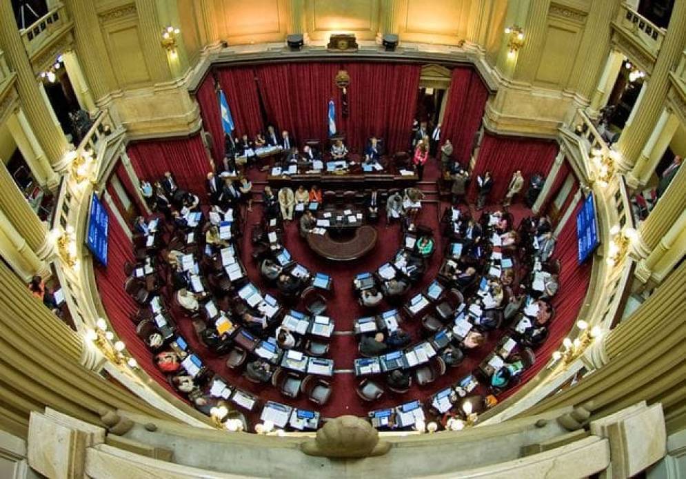 La C&aacute;mara Alta modifica la agenda.
