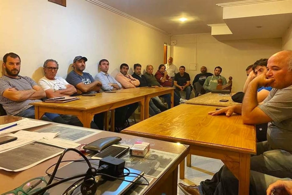 La Asamblea Extraordinaria se dio el martes. Hubo posturas polémicas de los dirigentes a la hora de bajar el pulgar.
