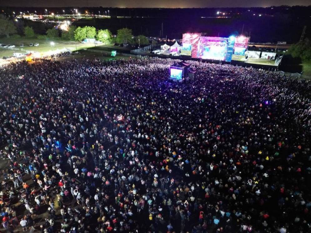 Una panorámica del predio durante el show de &quot;Los Palmeras&quot;.