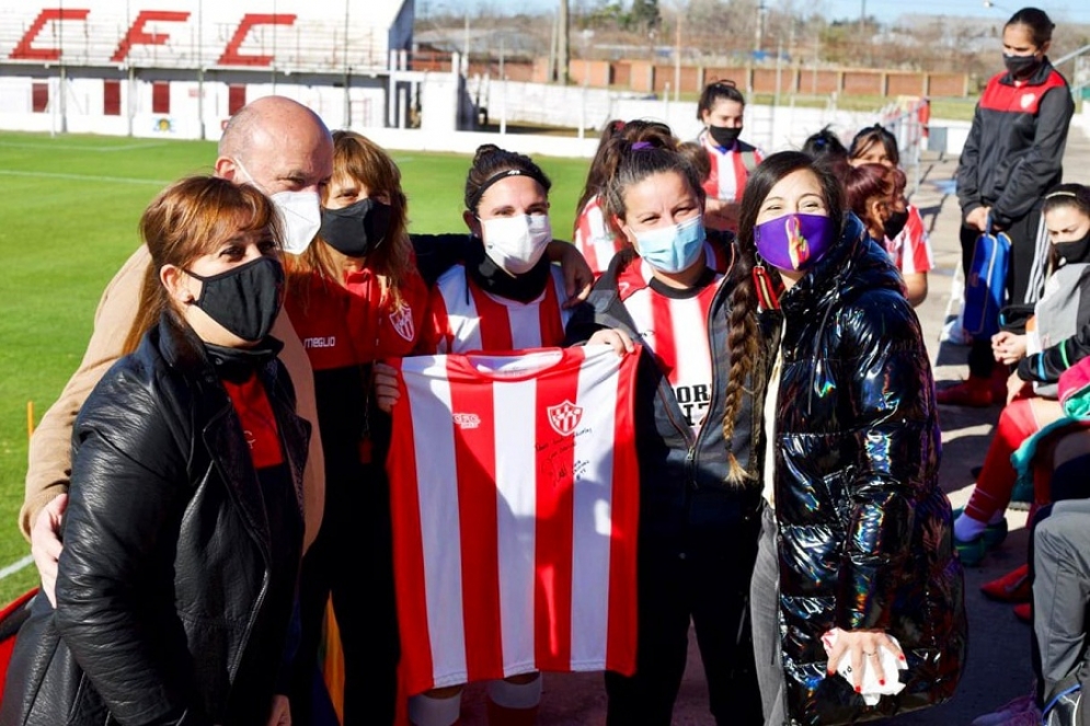 El club reconoció la gestión de Ayelén Rasquetti.