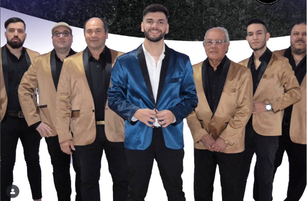 Con Cenizas, bailás o bailás.