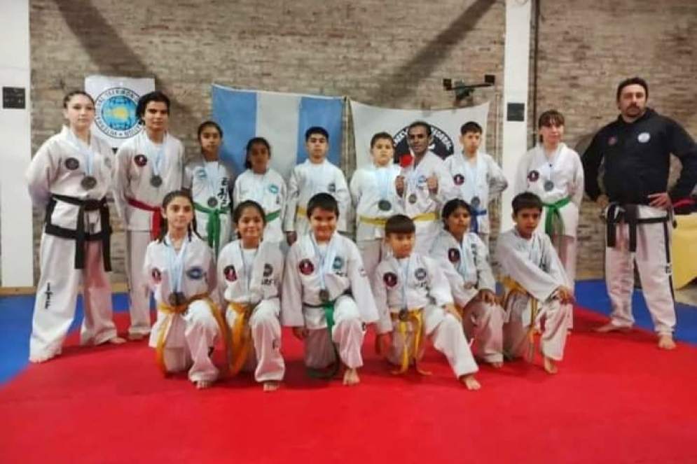 La Escuela que consiguió 18  preseas