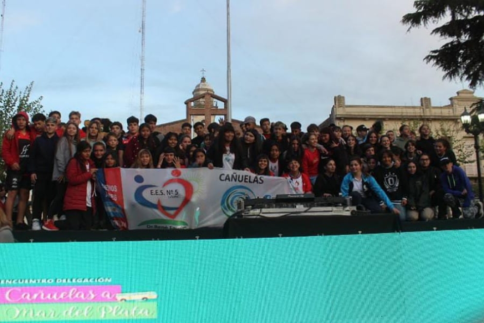 El cierre estuvo a cargo de &quot;DJ Kevo&quot;. La delegación esta conformada por 291 personas.