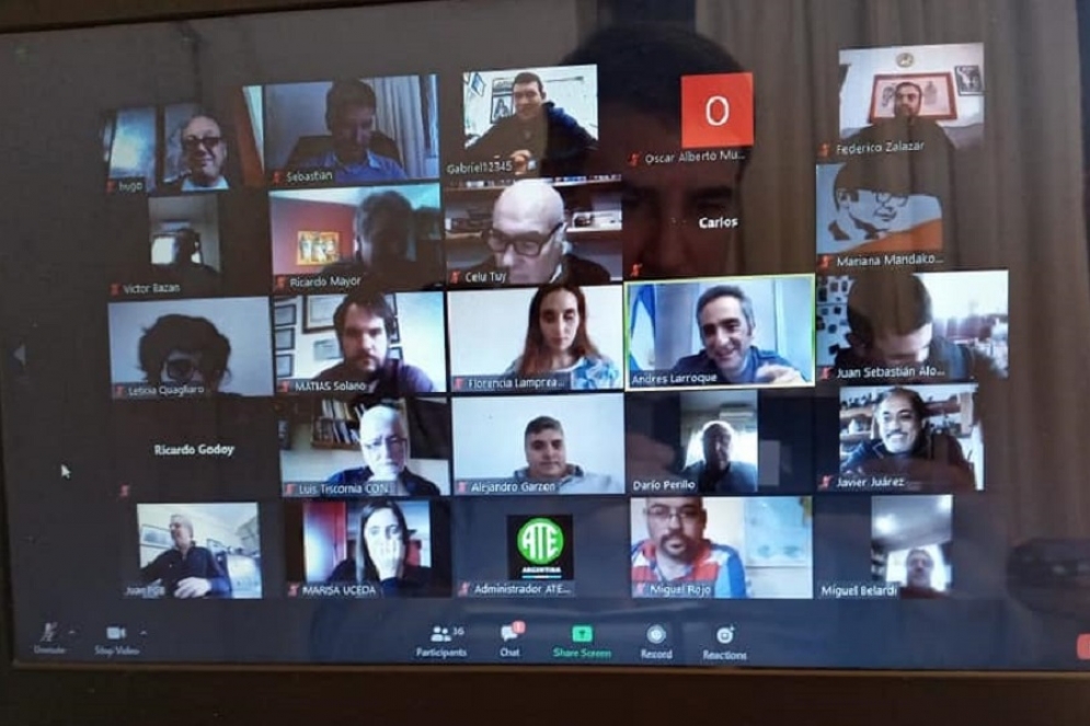 El encuentro se desarrolló mediante la plataforma Zoom.