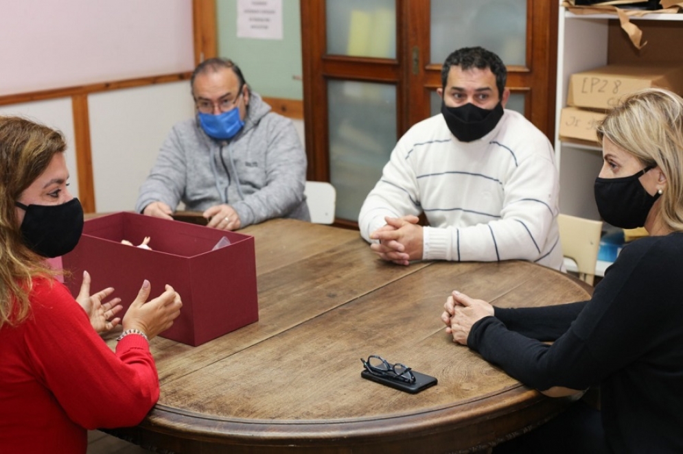 El martes, la mandataria visitó la sede de calle Lara.