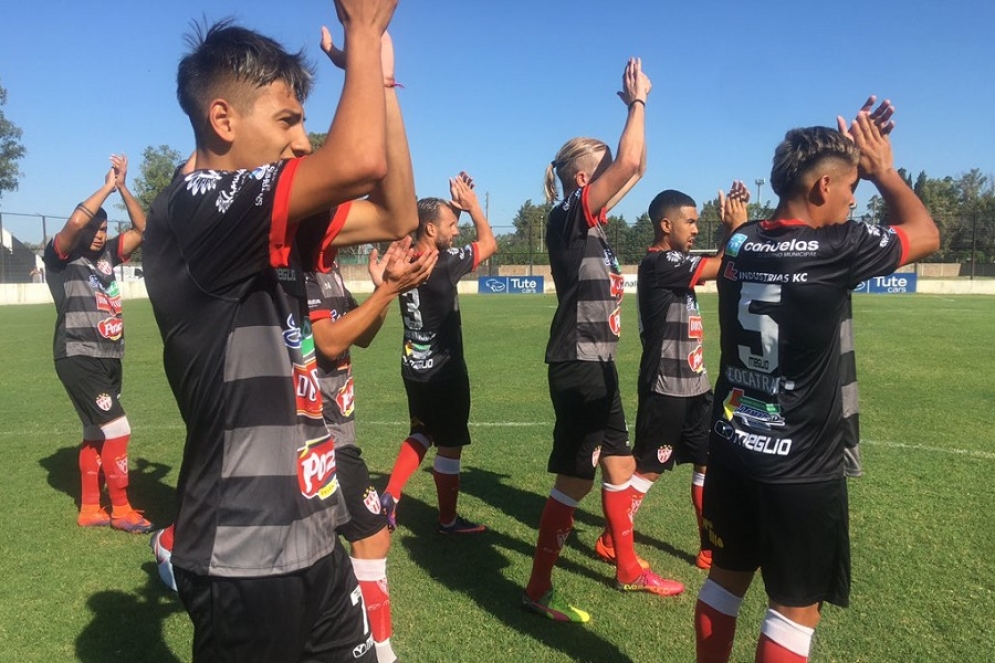 Cañuelas festejó en Pilar. Foto: @pilarfc