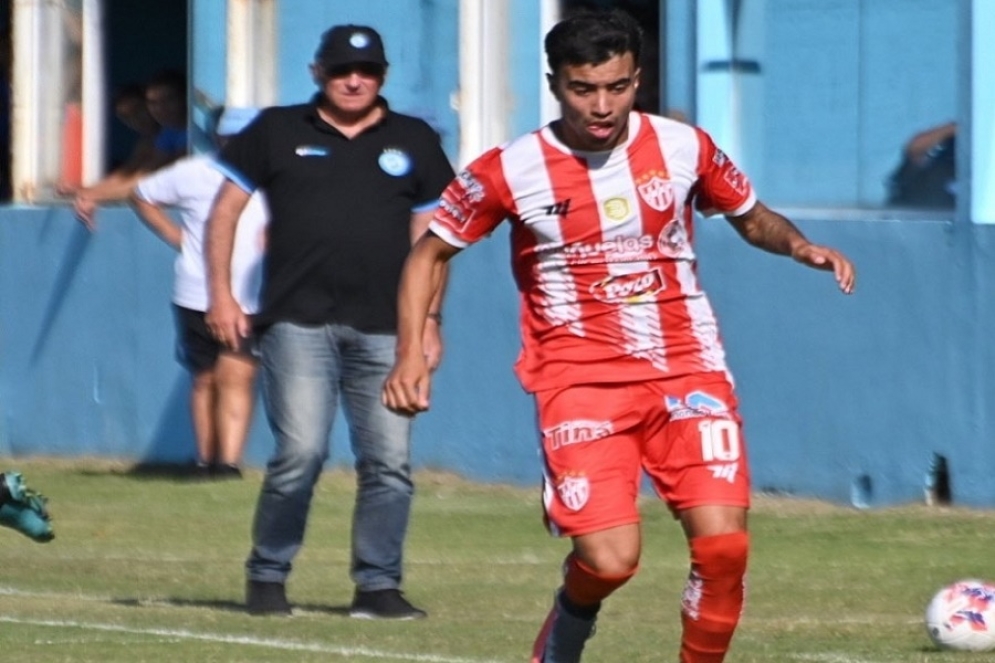 Alegre había sido titular en el duelo por los Cuartos de Final del Reducido. Ph: Redes CFC.