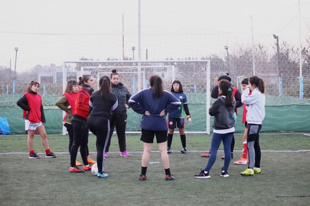 Cada municipio presentará selecciones de Fútbol, Básquet, Hándbol, Hockey, Rugby y Vóley.