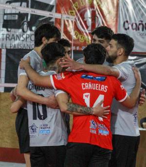 El "rojo" comenz&oacute; ganando 2-0 en sets. (FOTO: Archivo @cfcvoley).
