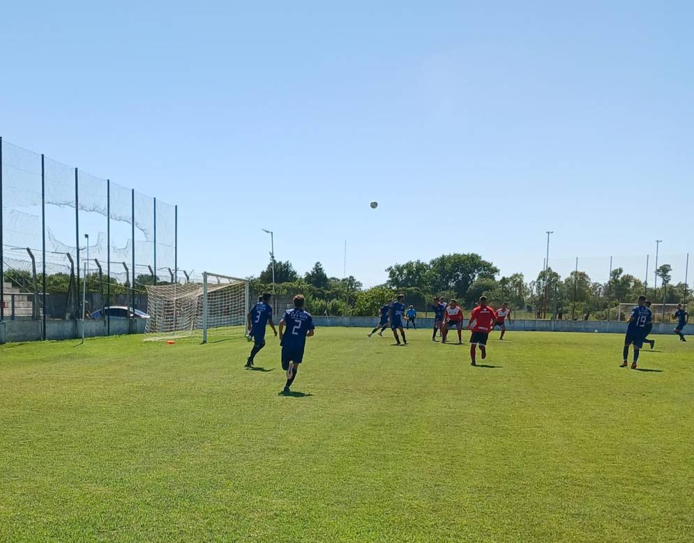 Sábado a pleno sol en el Arín.