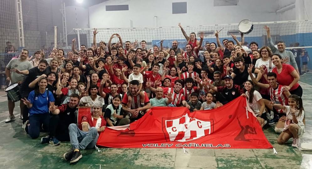 Una foto más que esperada: la de campeón.