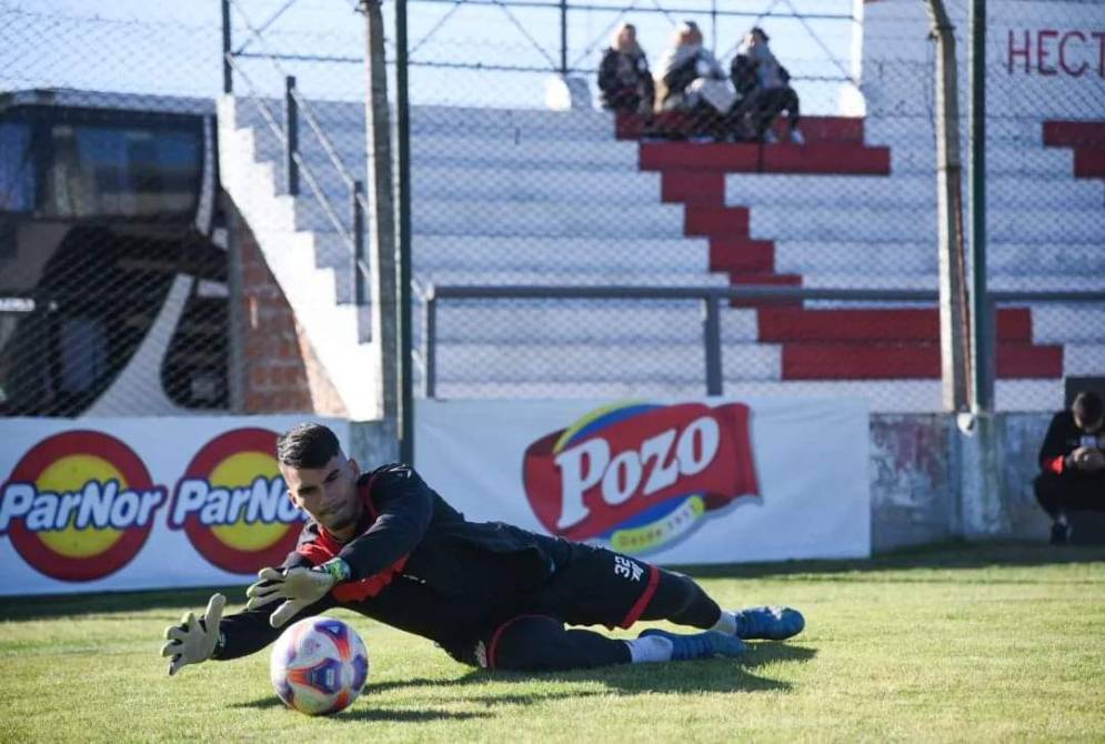 El arquero Tambero fue clave. Ph: prensa CFC.
