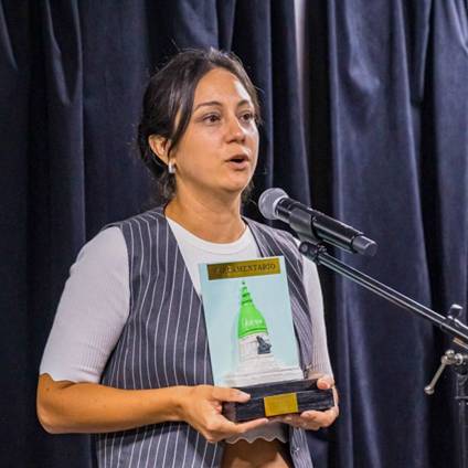 Ayelén Rasqueti fue distinguida por su labor en la Legislatura Bonaerense