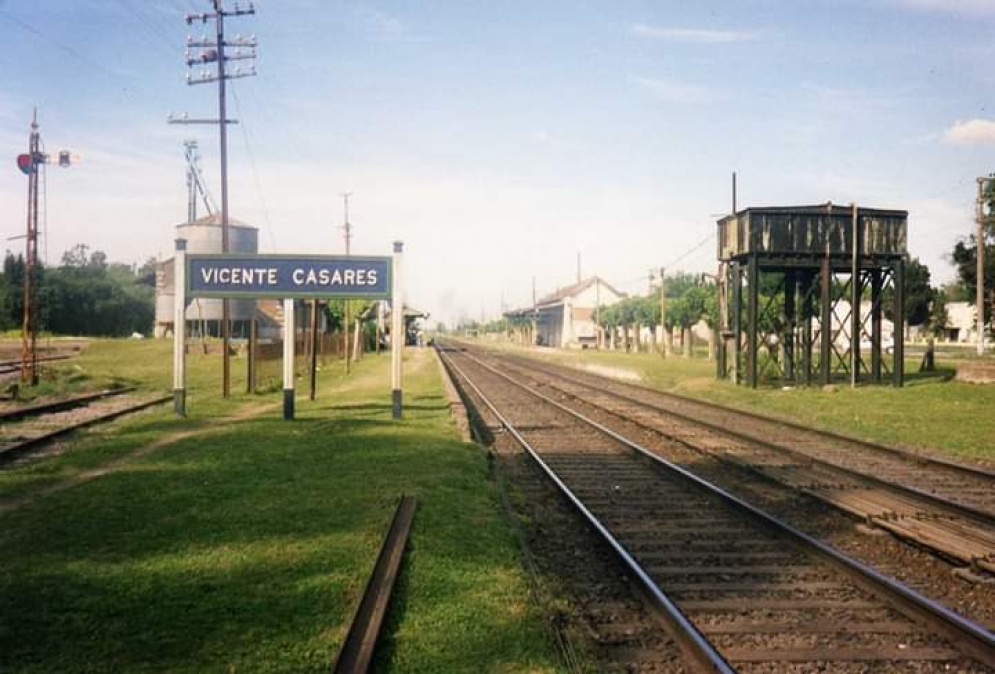 La tradicional estación de la localidad de R205.