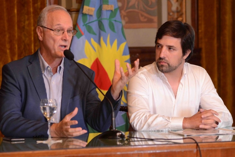 El ministro de Salud Daniel Gollán, junto al Secretario de Atención a las Personas, Nicolás Kreplak.