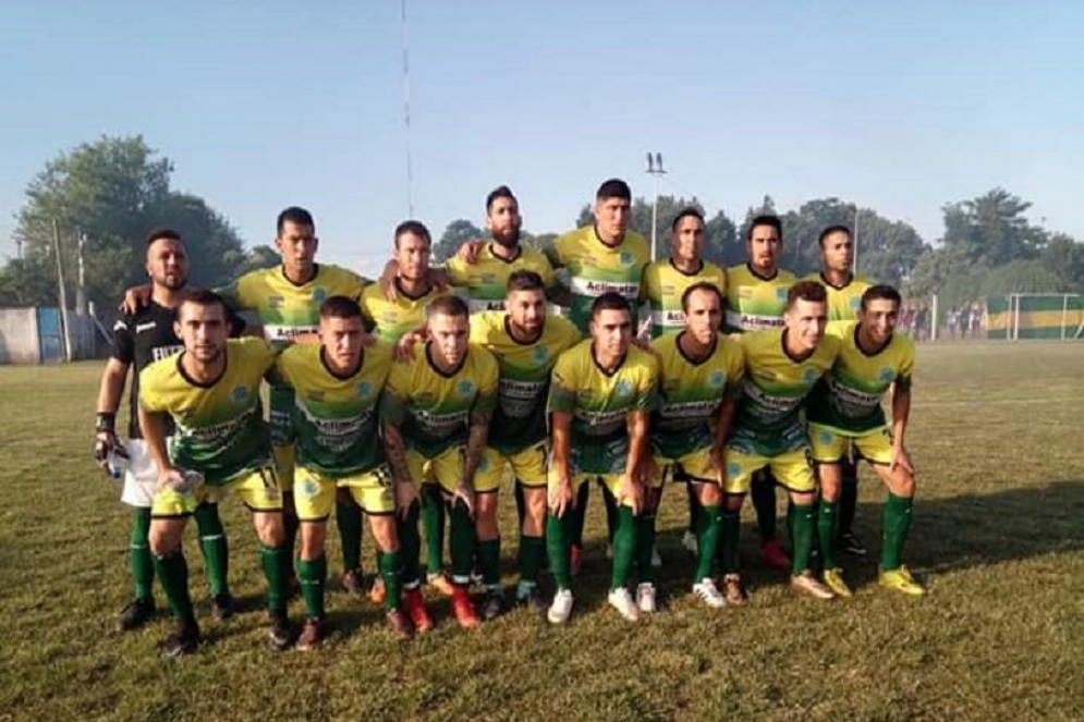 El equipo con el que salió a jugar Uribe. 