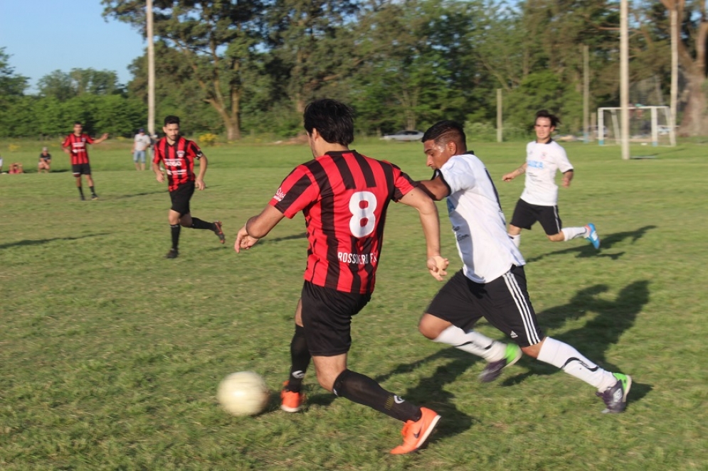 Alan Díaz, de Rossonero.