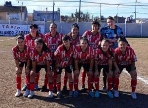 El equipo quedó a un punto de la zona de desafiliación. (FOTO: @femeninocfc).