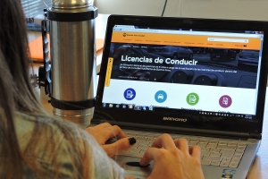 El Departamento de Licencias de Conducir atenderá por turno