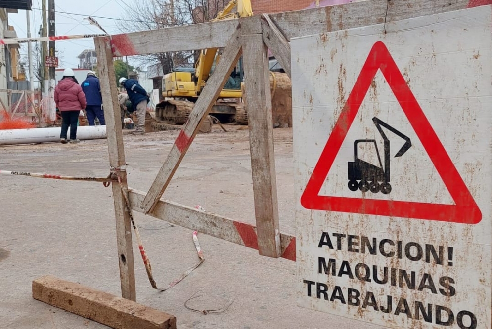 Comerciantes de la zona señalaron en Nac Pop que son perjudicados por  la demora de las tareas.