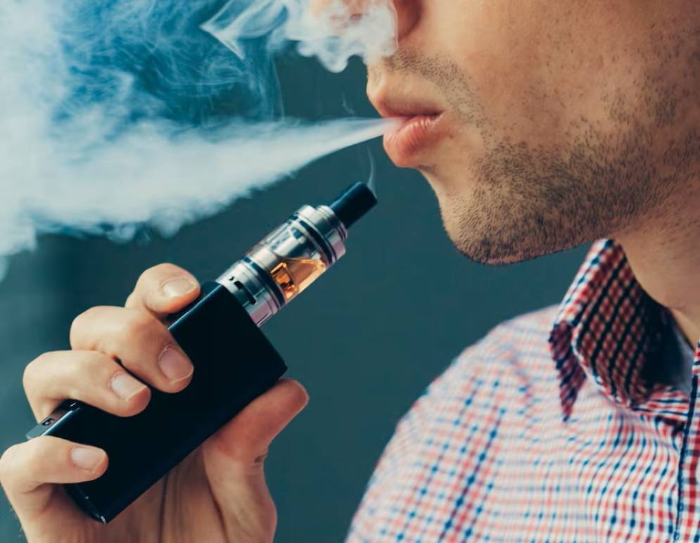 “Están prohibidos por la ANMAT , pero se venden en kioskos”.