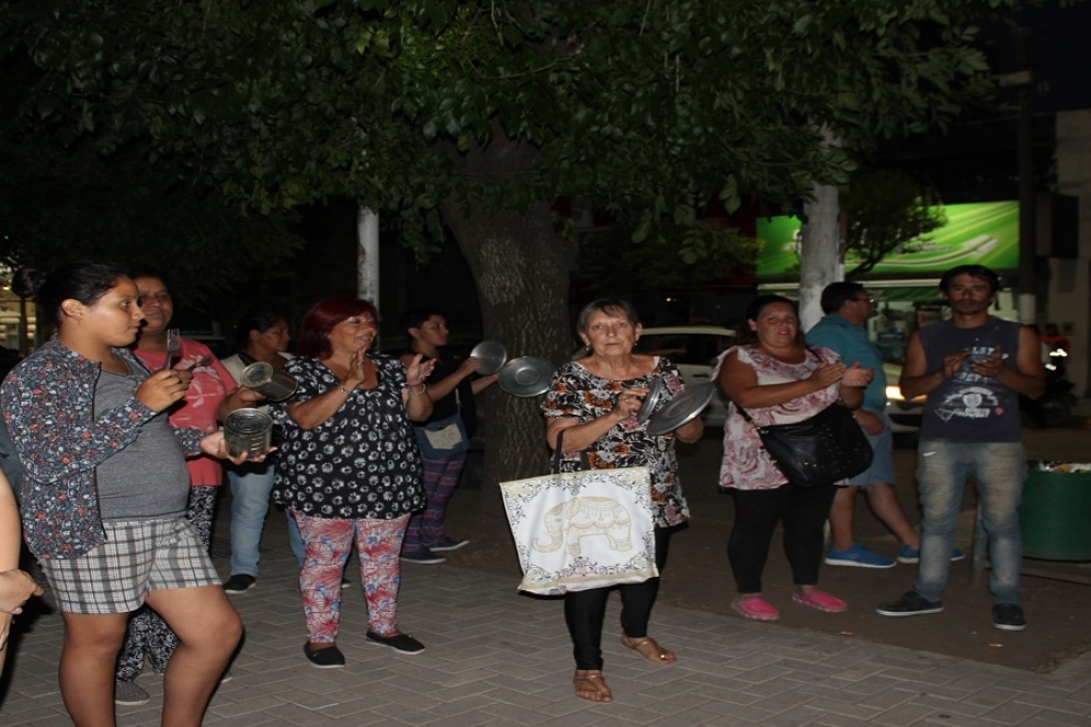 Cañuelas se sumó al #RuidazoNacional