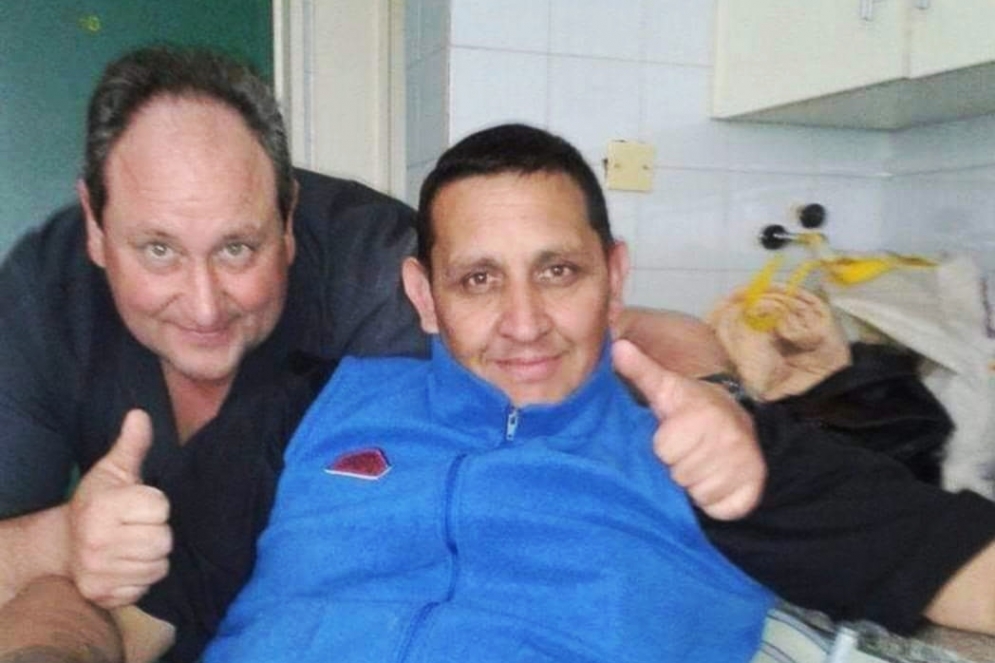 Peralta junto a Barrena, que seguirá aislado. 